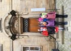 Die teilnehmenden Kinder beim "Kindermitbringtag" vor dem Kunstmuseum