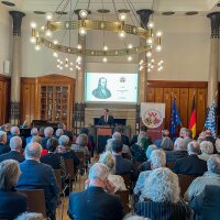 Auftaktveranstaltung Jean-Paul-Jahr 2025: Begrüßung durch Regierungspräsident Florian Luderschmid
