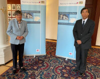 Generalkonsul Maekawa bei Frau Regierungspräsidentin Piwernetz 