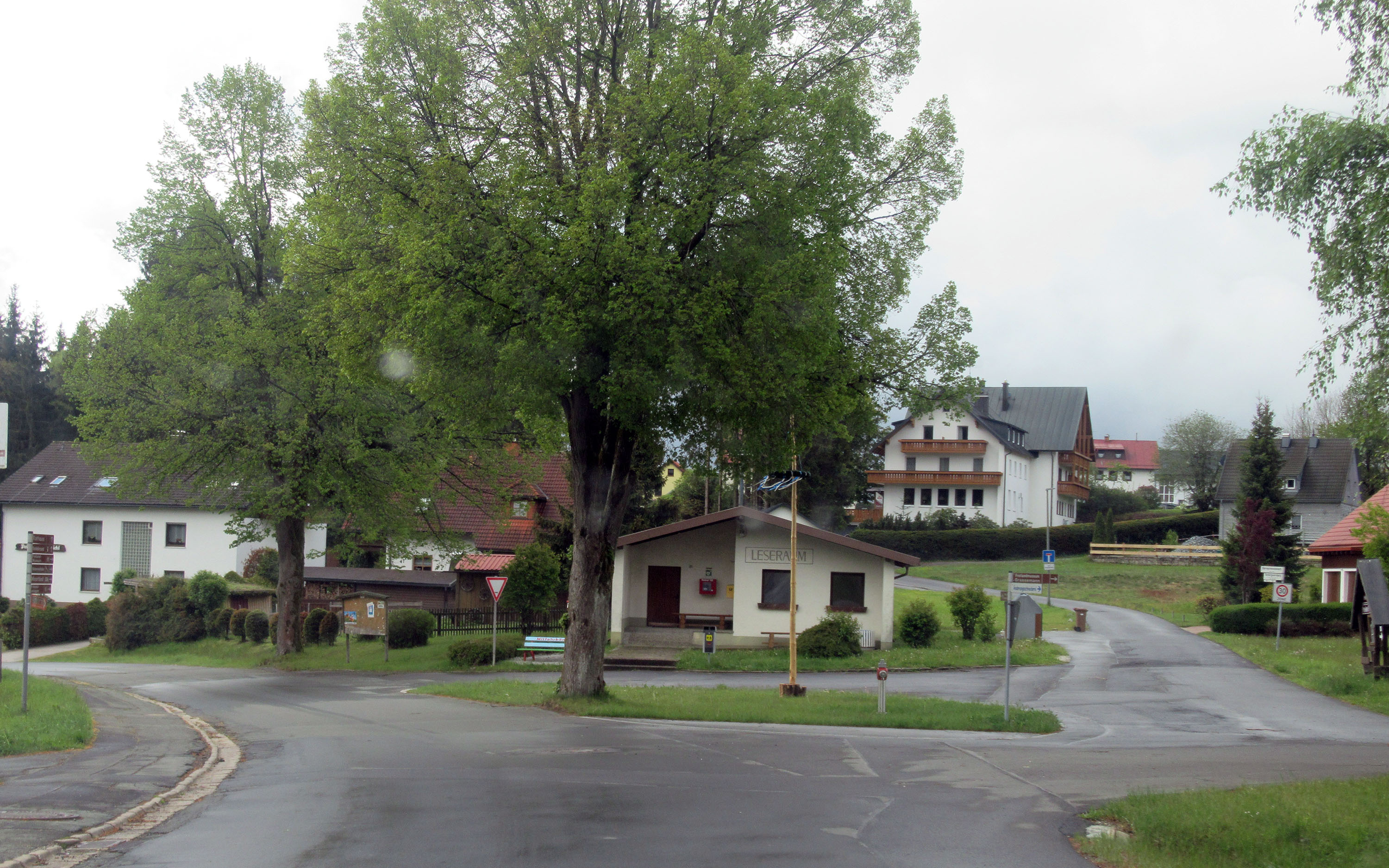 Vordergeiersberg-Fleckl im Bereich "Leseraum" vor Baubeginn Vordergeiersberg-Fleckl im Bereich "Leseraum" vor Baubeginn