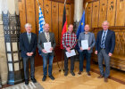 Gruppenbild im Landratssaal der Regierung von Oberfranken