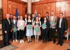 Gruppenbild Aufnahme in den Verband der landwirtschaftlichen Meister "Betrieb" sowie "Haushalt"