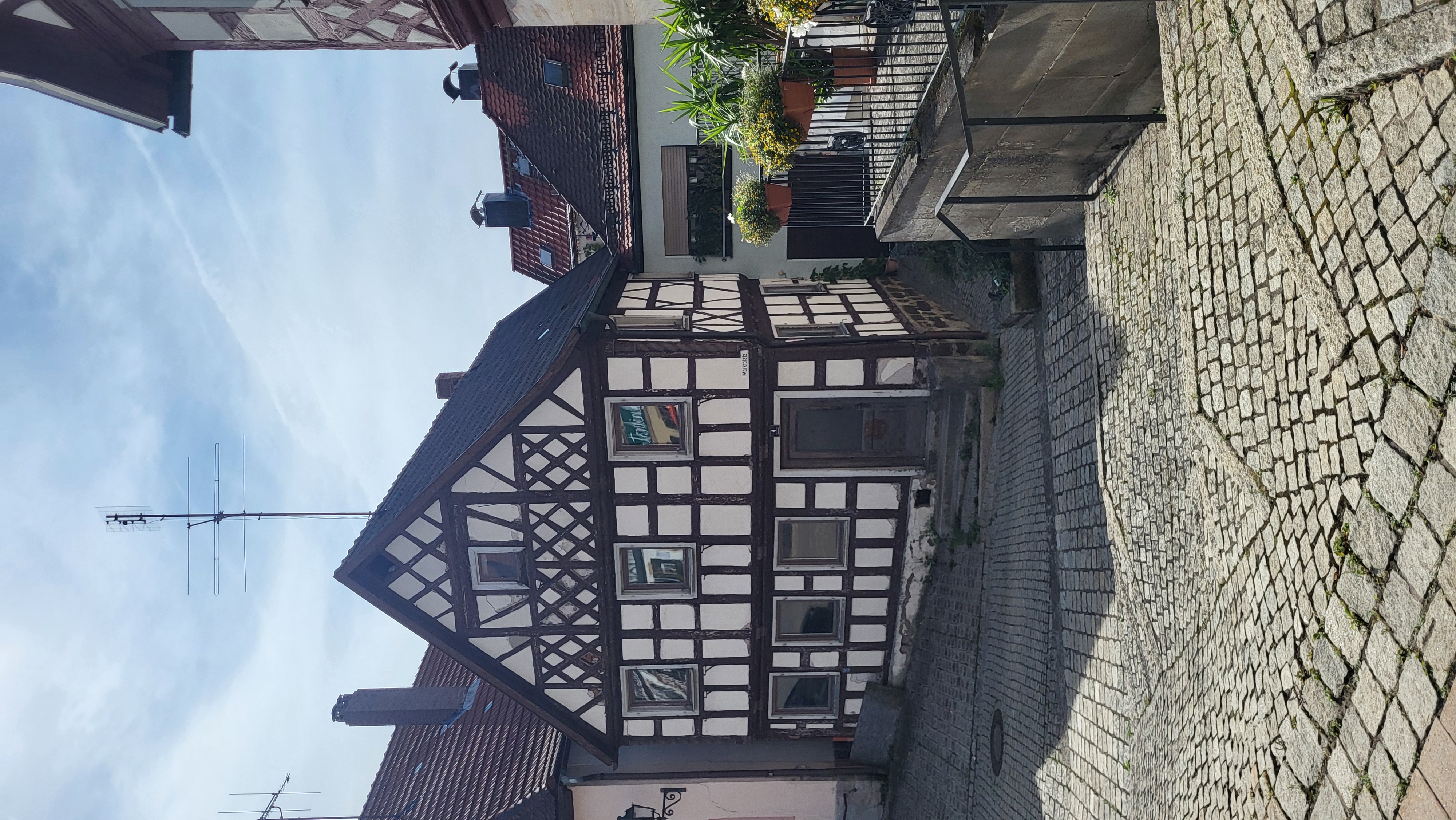 Fassade Nord des Anwesens Marktplatz 4 in Burgkunstadt Das Foto zeigt die Fassade Nord des Anwesens Marktplatz 4 in Burgkundstadt
